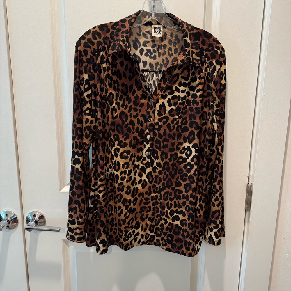Leopard Print Long Sleeve Top
